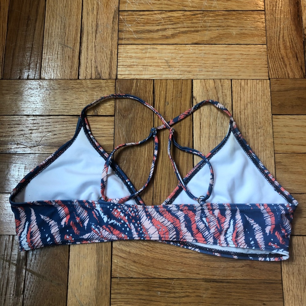 Made by Minkpink Resort Bikini Top - Picture 2 of 3